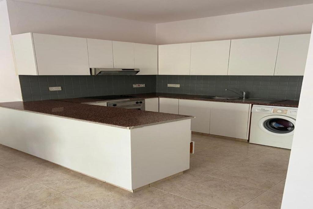 Kato Paphos Apartment In Universal Area Dış mekan fotoğraf